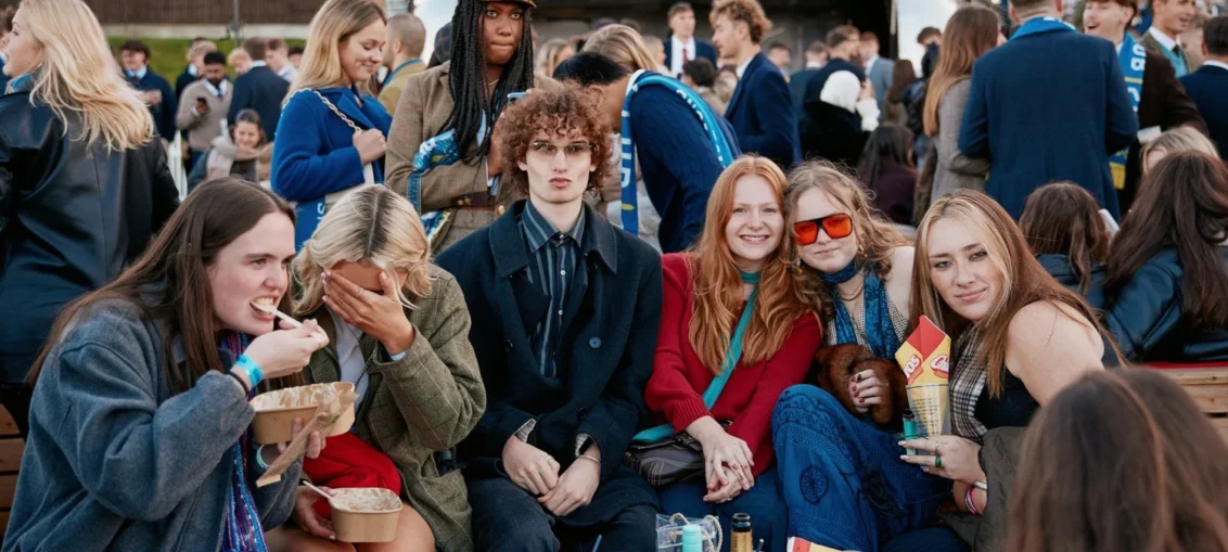 Group of friends enjoying the racing.